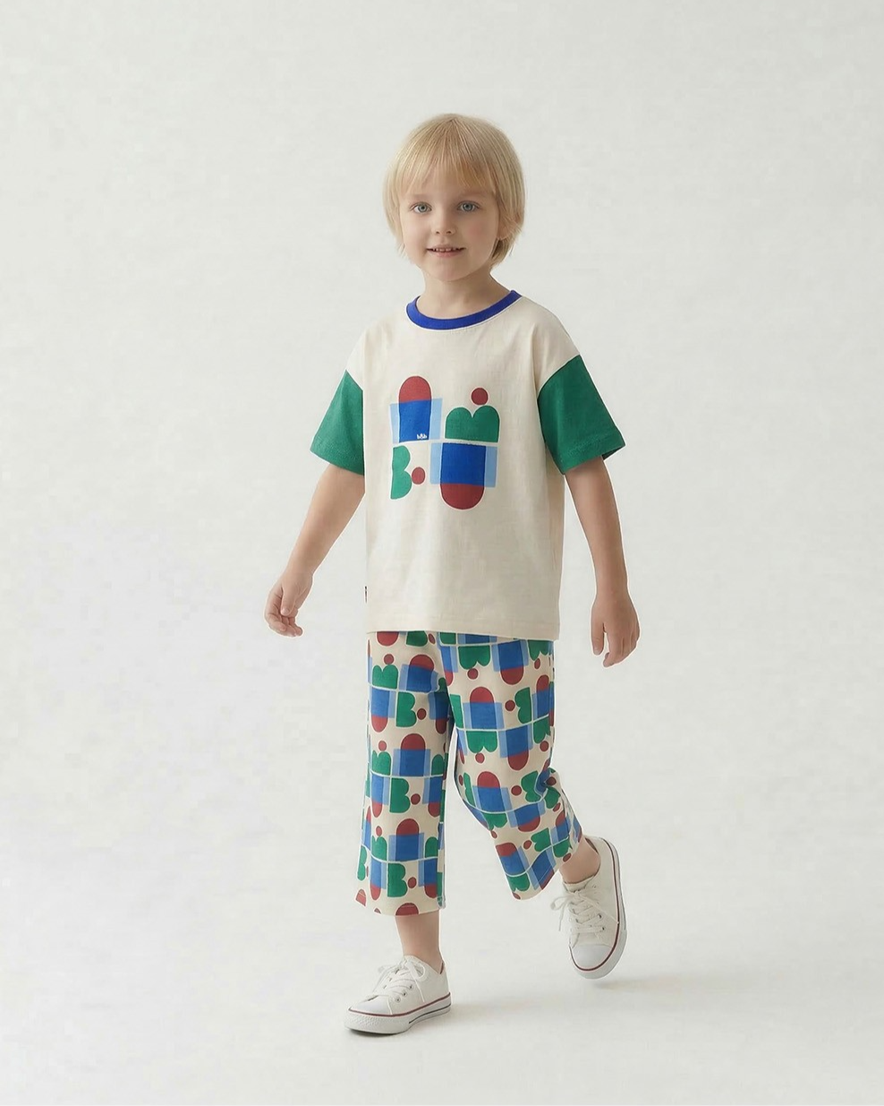 [SET] Cream BB Figure Color Block Pattern Crop