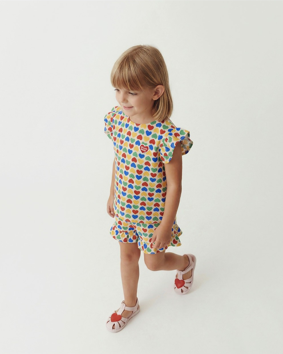 [GIRL SET] Cream Rainbow Heart Polysucker Blouse & Shorts