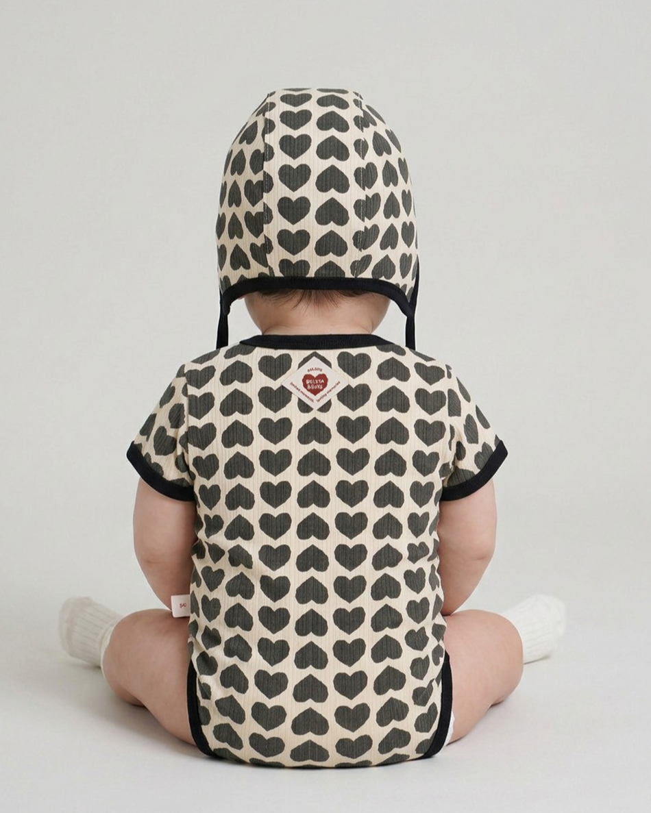 BABY Charcoal BB Heart Pattern Bonnet
