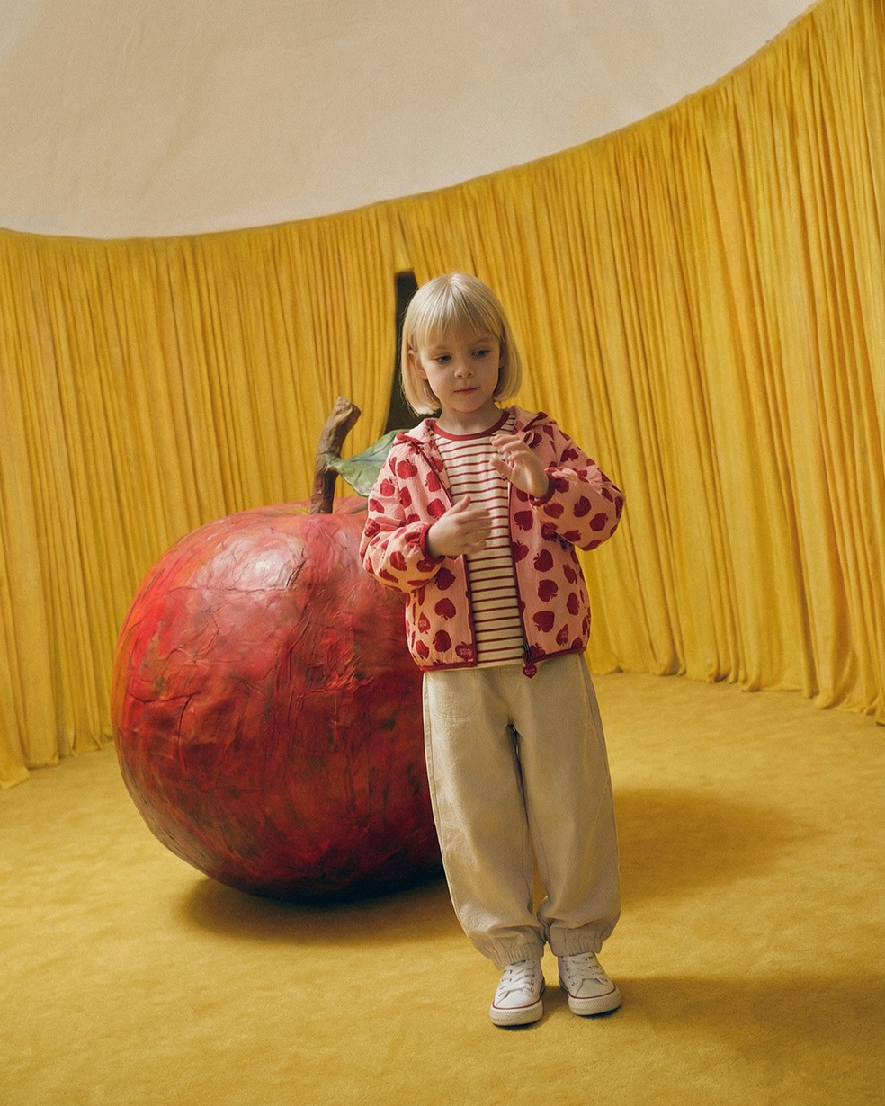 Red Bubble Apple Pattern Windbreaker