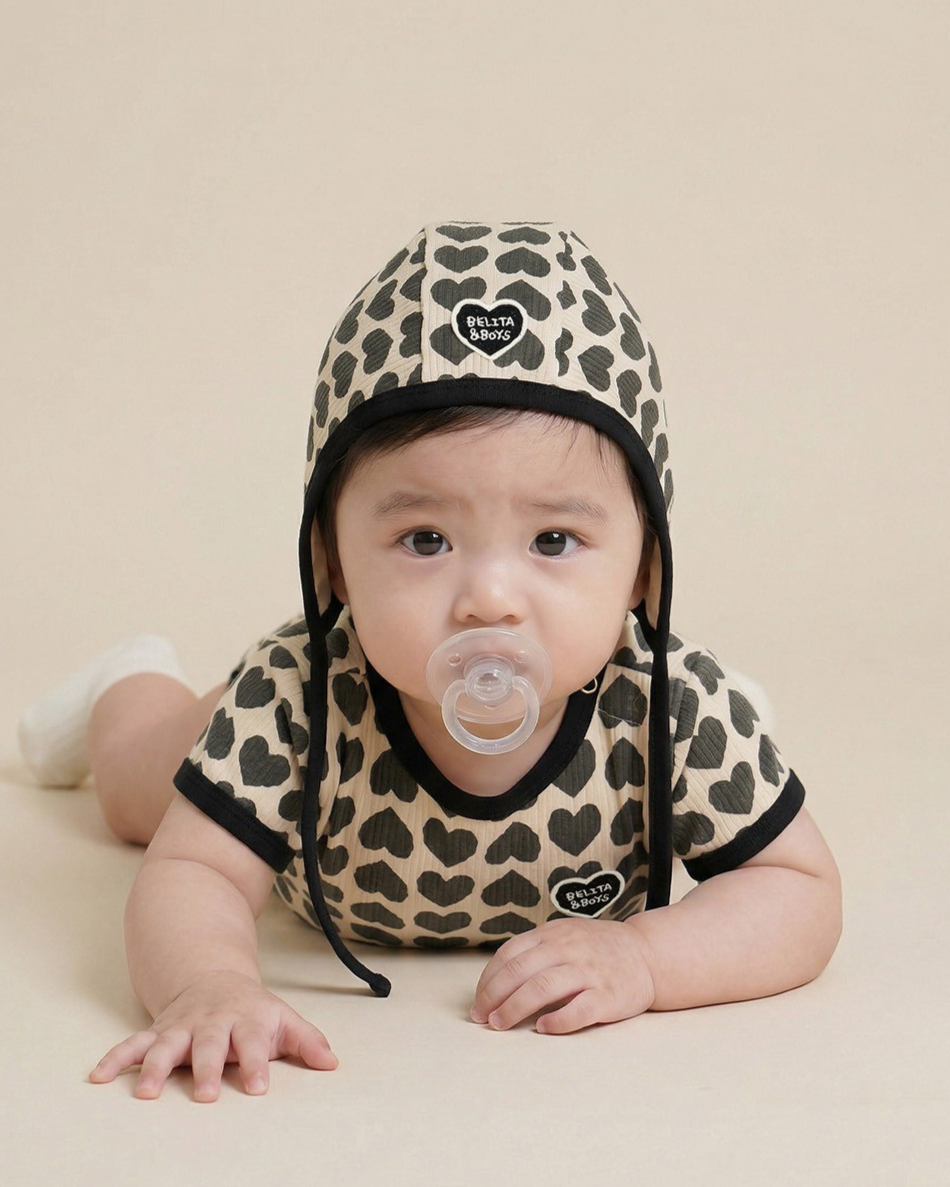 BABY Charcoal BB Heart Pattern Bonnet