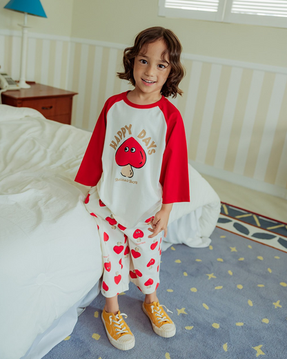 Red Mushroom Color Block Raglan Mid Sleeve