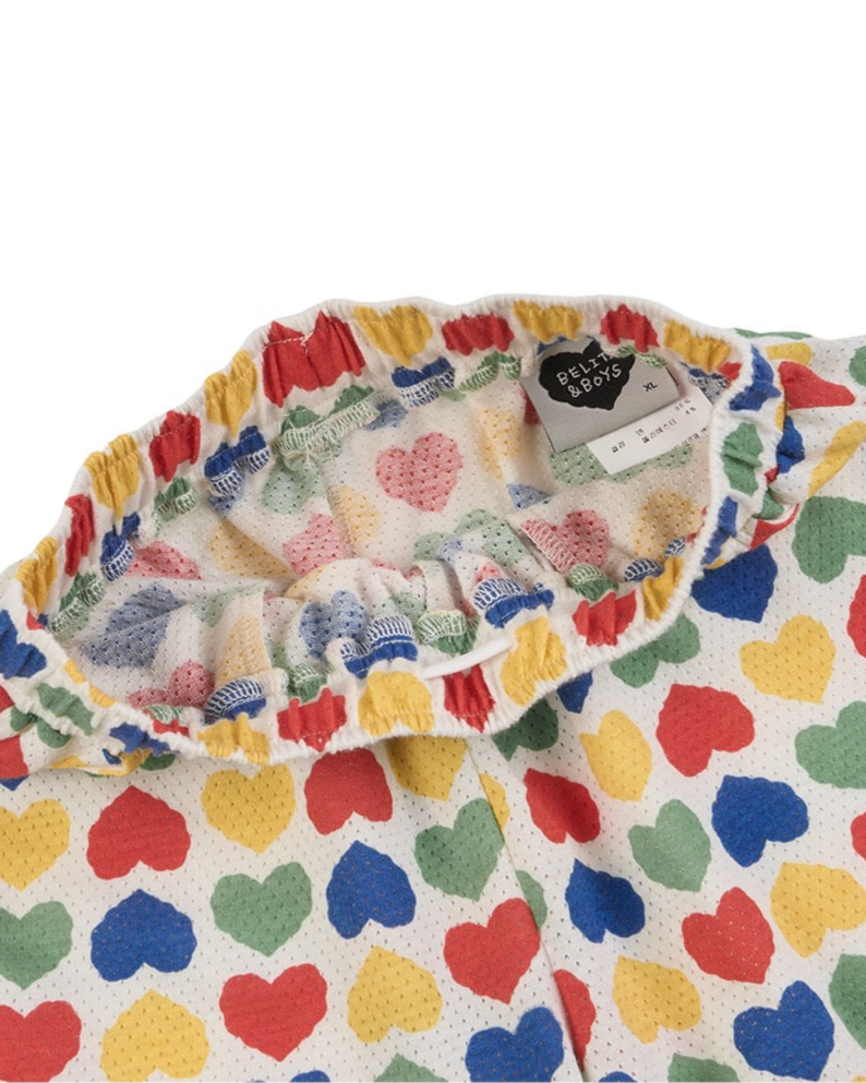 [SET] Cream Rainbow Heart Mesh Sleeveless Shorts