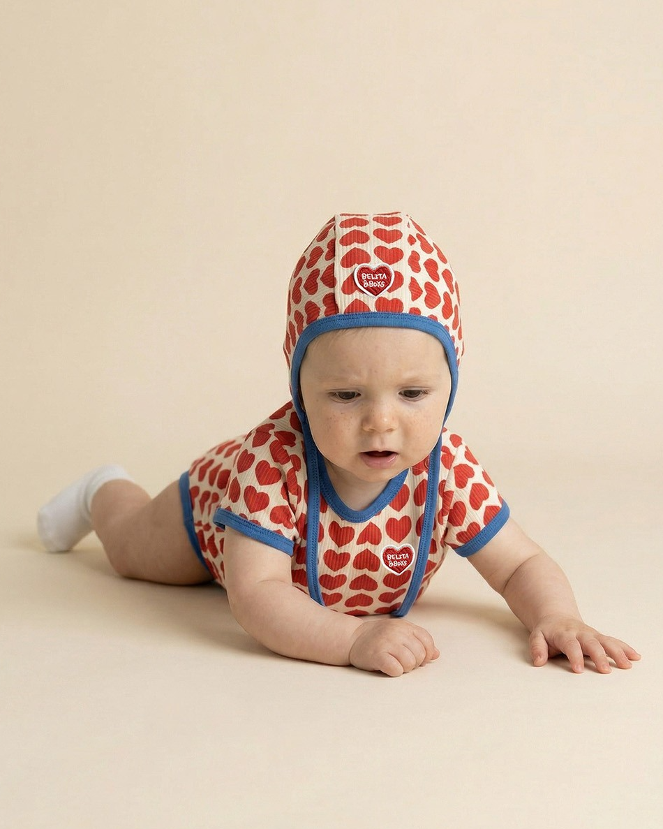 BABY Red BB Heart Pattern Bonnet