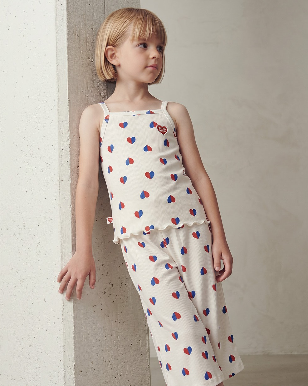 GIRL Ivory Red Blue Heart Pattern Sleeveless