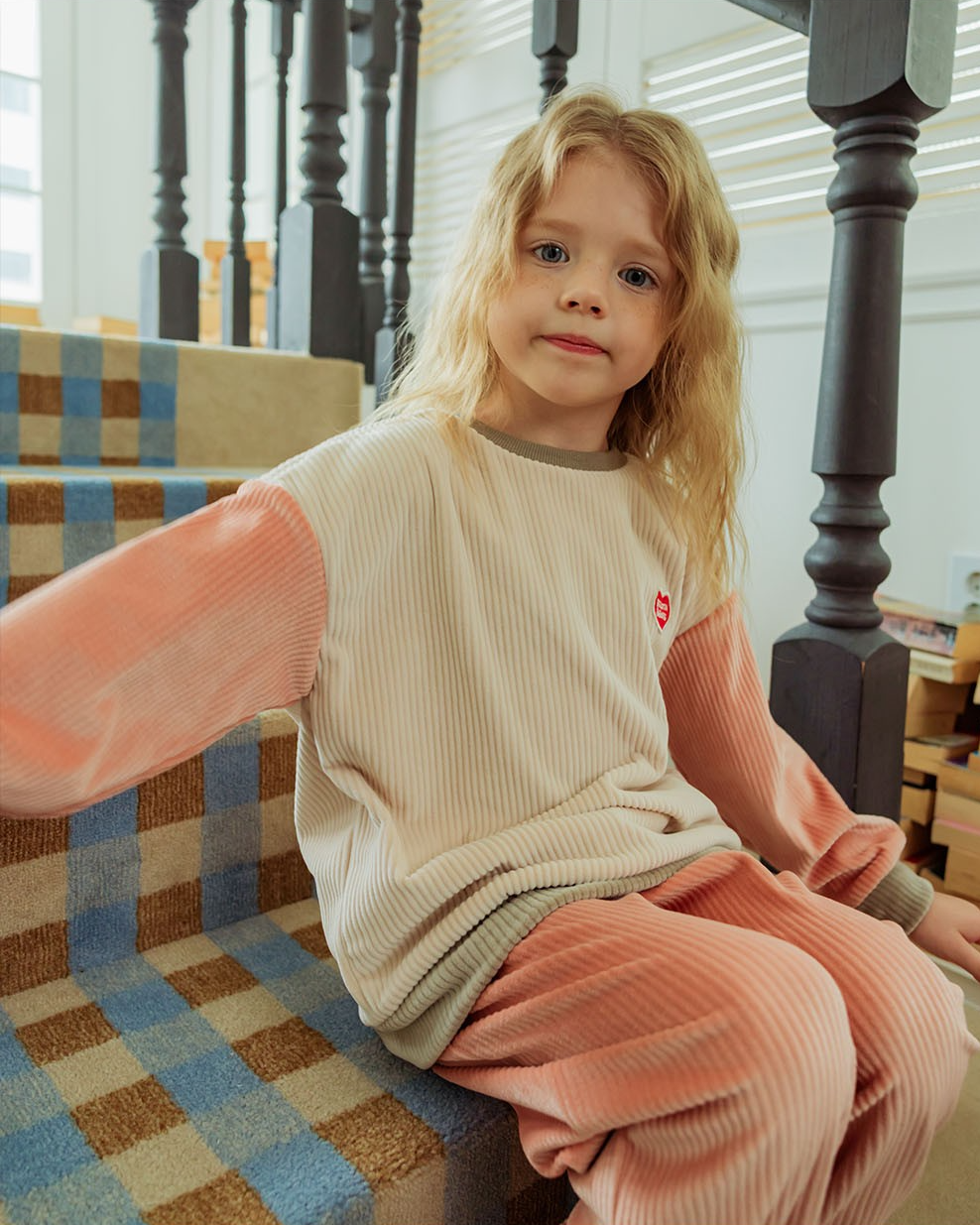 [SET] Beige BB Heart Color Block Velour Jogger