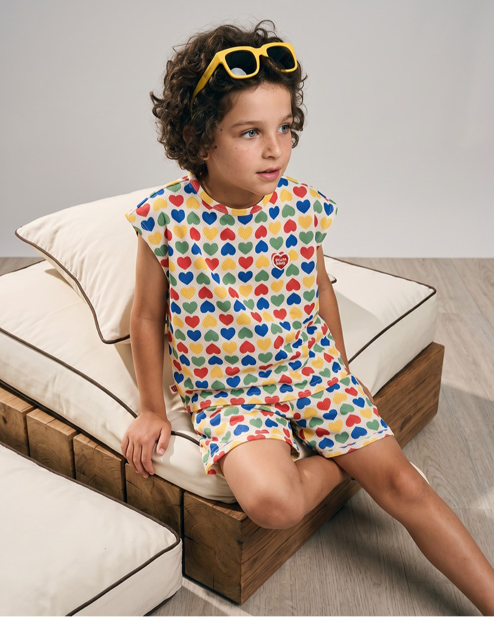 [SET] Cream Rainbow Heart Mesh Sleeveless Shorts