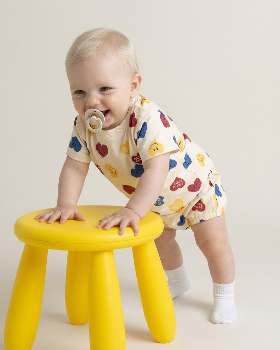 [BABY SET] Cream Smile Heart Pattern Shorts