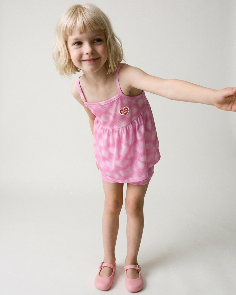 [GIRL SET] Pink Water Dye Heart Pattern Sleeveless Shorts