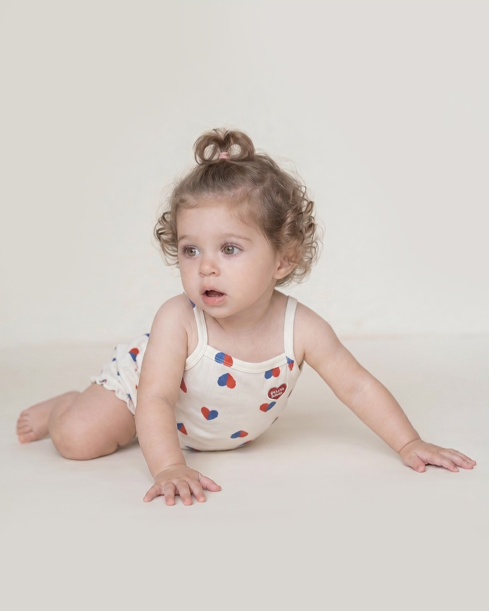 [BABY GIRL SET] Ivory Red Blue Heart Pattern Sleeveless Shorts