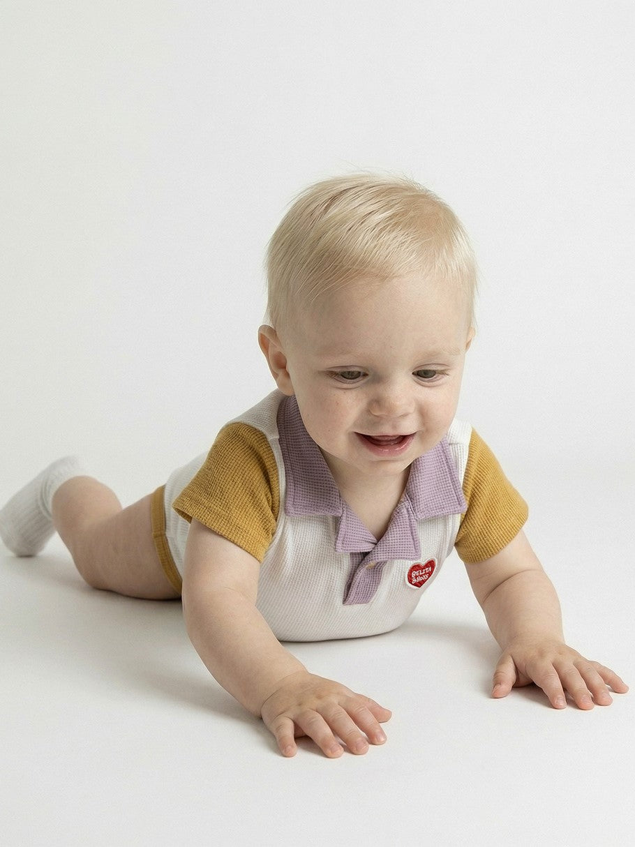BABY Cream BB Heart Color Block Waffle Short Collar Bodysuit (Copy)