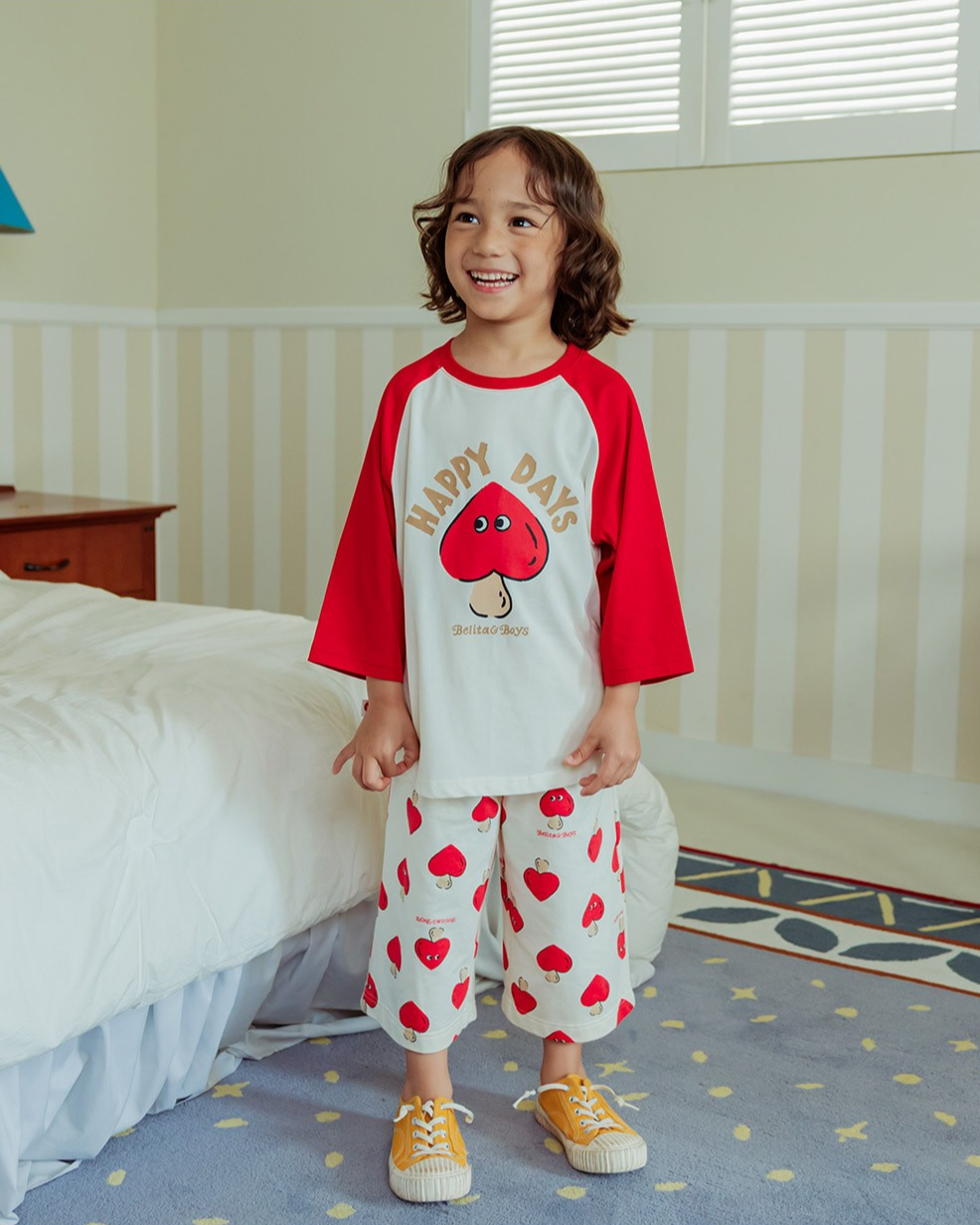 Red Mushroom Color Block Raglan Mid Sleeve