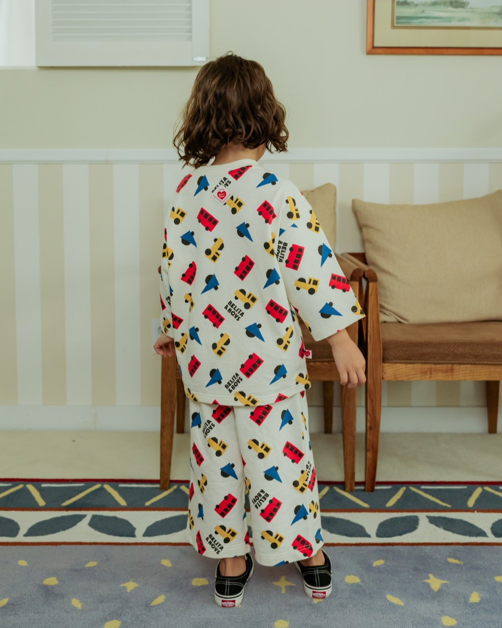 [SET] Cream Bus and Truck Pattern Crop