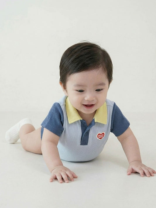 BABY Light Blue BB Heart Color Block Waffle Short Collar Bodysuit